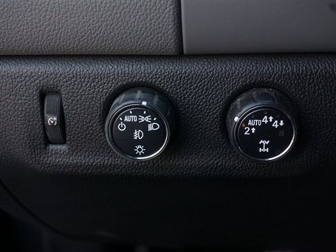 Used 2018 Chevrolet Colorado LT w/ LT Convenience Package image 21