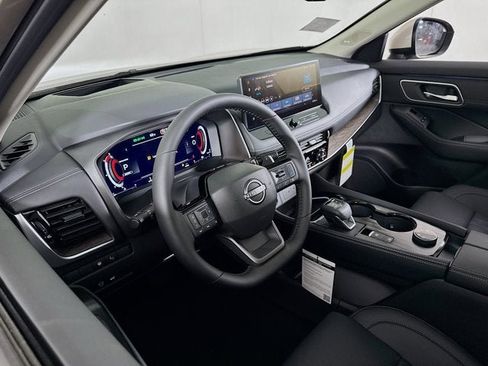 New 2026 Nissan Rogue Platinum w/ Platinum Premium Package AWD/4WD image 9