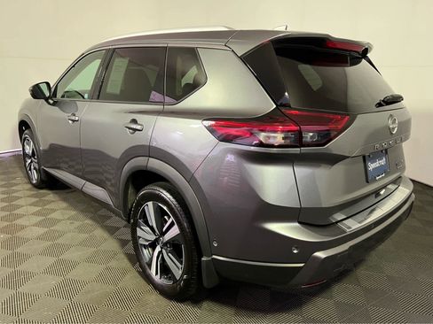 Certified 2024 Nissan Rogue SL w/ SL Premium Package image 5