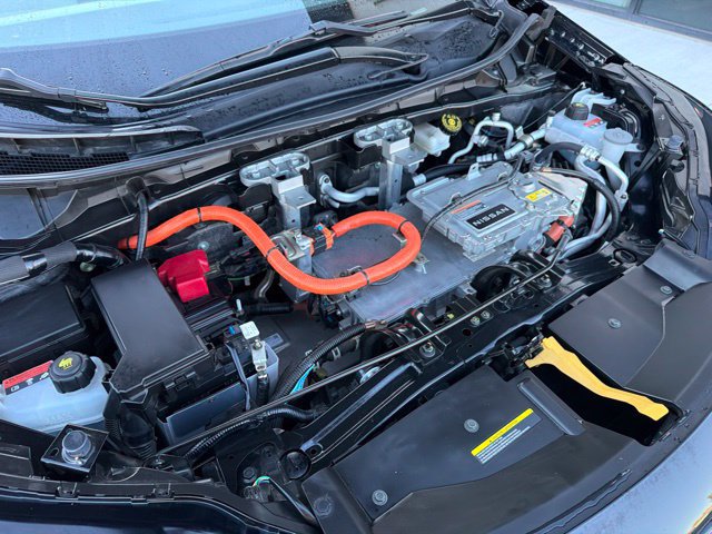 Used 2023 Nissan Ariya AWD image 25