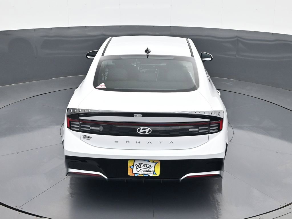 New 2026 Hyundai Sonata SEL FWD image 18