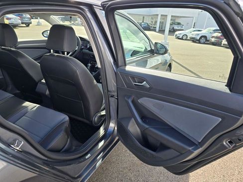 New 2026 Volkswagen Jetta SE FWD image 38