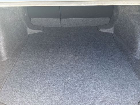 Used 2025 Toyota Corolla LE image 29