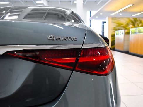 Certified 2025 Mercedes-Benz S 580 4MATIC Sedan image 15