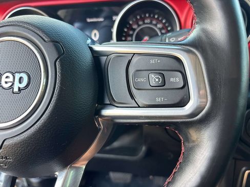 Used 2020 Jeep Gladiator Rubicon AWD/4WD image 21