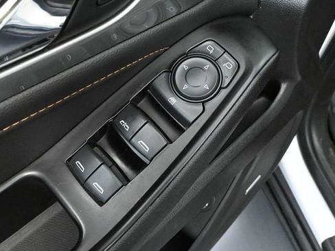 Used 2019 Chevrolet Traverse RS w/ LPO, Floor Liner Package image 19