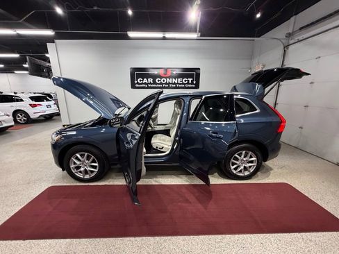 Used 2018 Volvo XC60 T5 Momentum w/ Convenience Package image 53