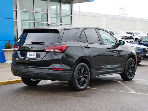 Used 2024 Chevrolet Equinox LS w/ LS Convenience Package AWD/4WD image 26