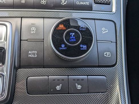 Certified 2023 Hyundai Santa Fe SEL w/ Premium Package AWD/4WD image 32