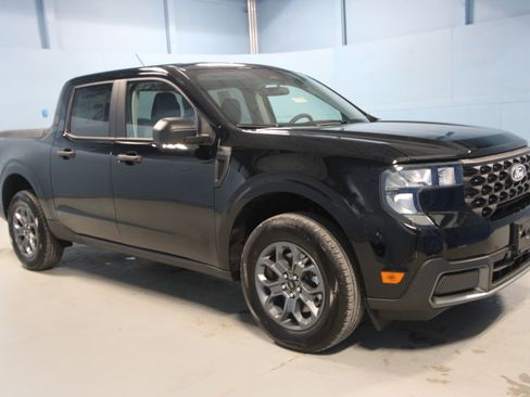 New 2025 Ford Maverick XLT w/ Equipment Group 301A image 1