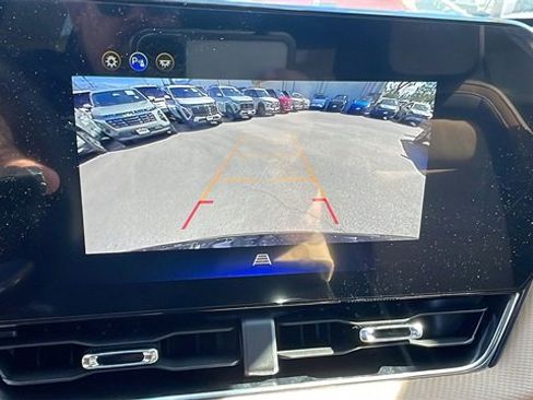 New 2026 Chevrolet Equinox ACTIV w/ Convenience Package III image 20