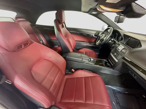 Used 2017 Mercedes-Benz E 400 E 400 image 27