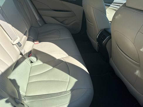 Used 2017 Buick LaCrosse Premium w/ Driver Confidence Package #2 FWD image 10