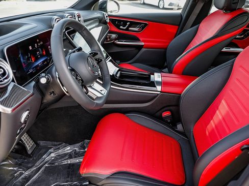 Used 2024 Mercedes-Benz GLC 43 AMG GLC 43 AMG image 19