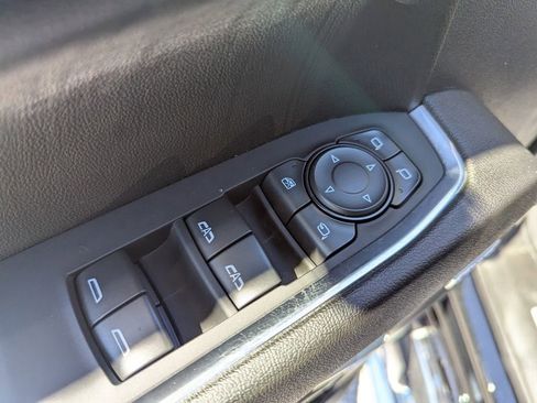 Used 2024 GMC Sierra 1500 SLT w/ SLT Premium Plus Package image 15