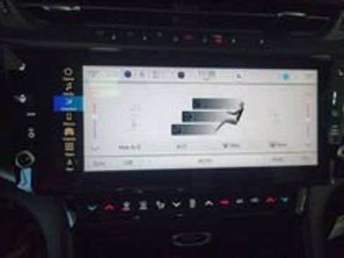 New 2026 Jeep Grand Cherokee Limited AWD/4WD image 17