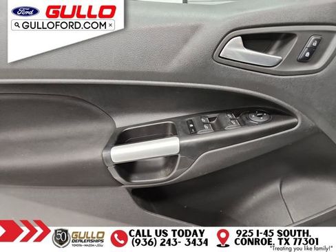 Used 2016 Ford Transit Connect XLT image 18