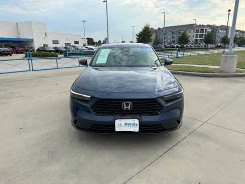 Certified 2026 Honda Accord SE image 3