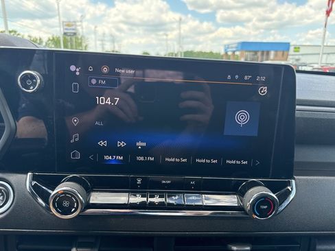 Used 2023 Chevrolet Colorado W/T image 16