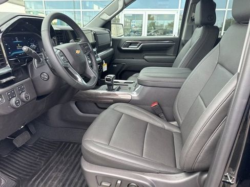 New 2024 Chevrolet Silverado 1500 LTZ w/ Technology Package image 10