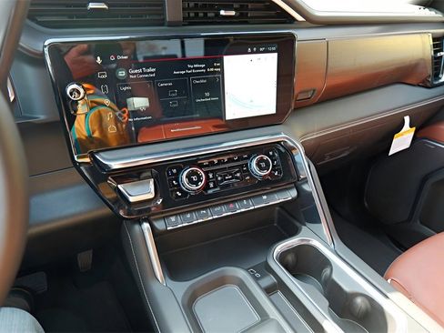 New 2026 GMC Sierra 3500 Denali Ultimate image 15