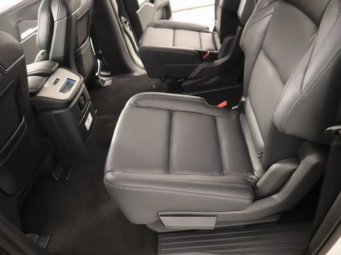 New 2025 Lincoln Navigator L Reserve w/ Jet Appearance Package image 12