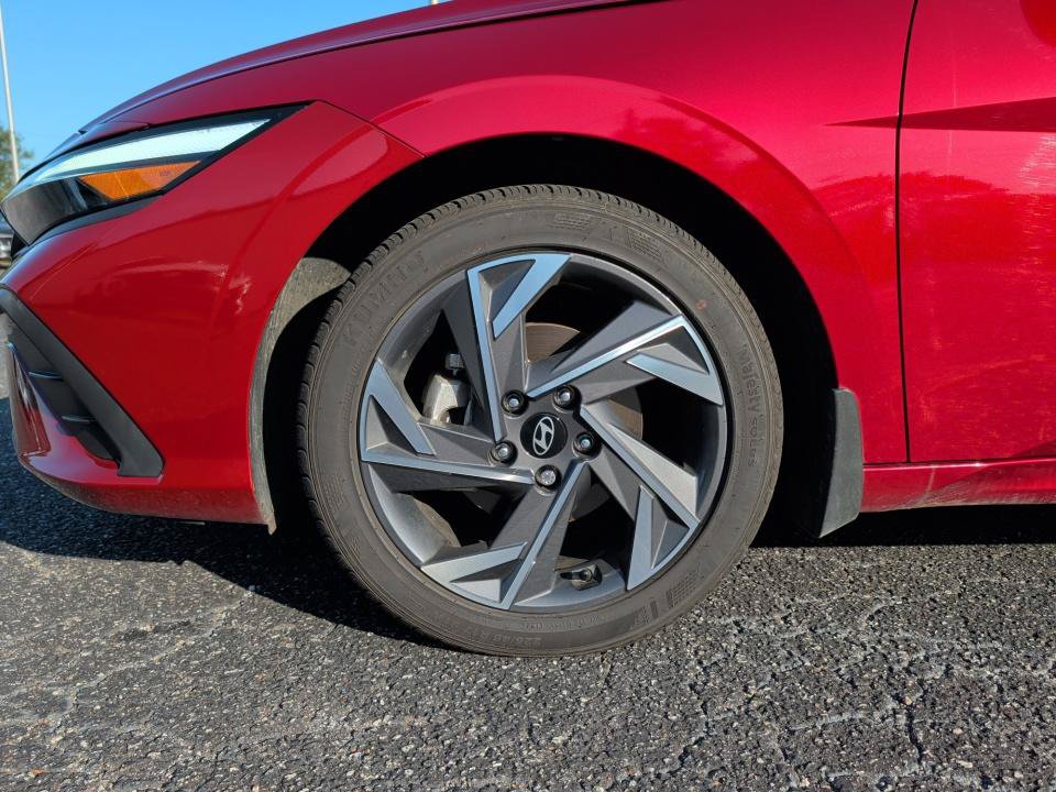 Certified 2025 Hyundai Elantra Sport FWD image 27