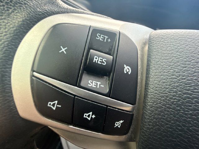 Used 2021 Ford Explorer XLT w/ Equipment Group 202A AWD/4WD image 25