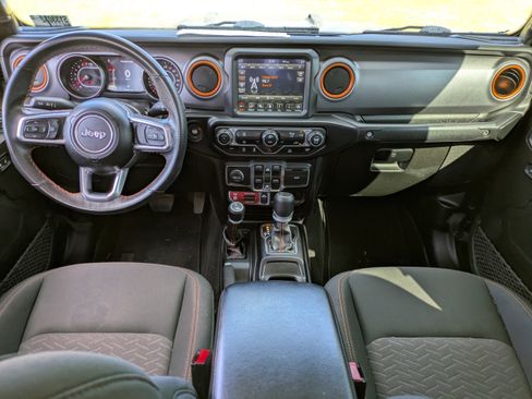 Used 2022 Jeep Gladiator Mojave w/ Trailer Tow Package image 13