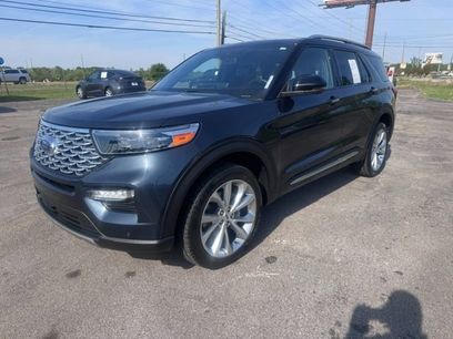 Used 2023 Ford Explorer Platinum w/ Technology Package