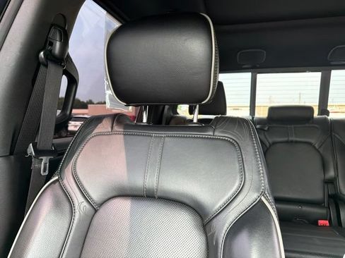 Used 2023 RAM 1500 Limited AWD/4WD image 9