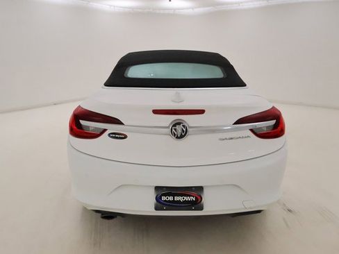 Used 2019 Buick Cascada Premium image 4