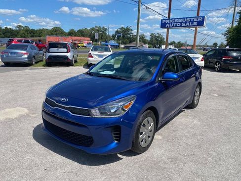 Used 2020 Kia Rio S FWD image 2