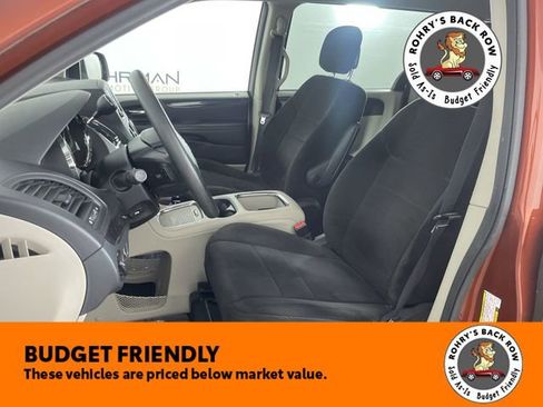 Used 2012 Dodge Grand Caravan SXT w/ Entertainment Group 1 image 18