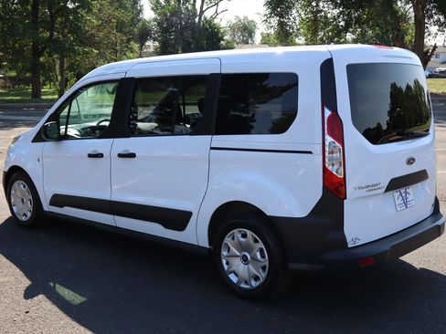 Used 2016 Ford Transit Connect XL FWD image 8