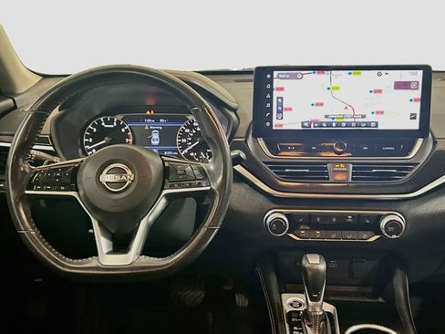 Used 2023 Nissan Altima 2.5 SR w/ SR Premium Package FWD image 21