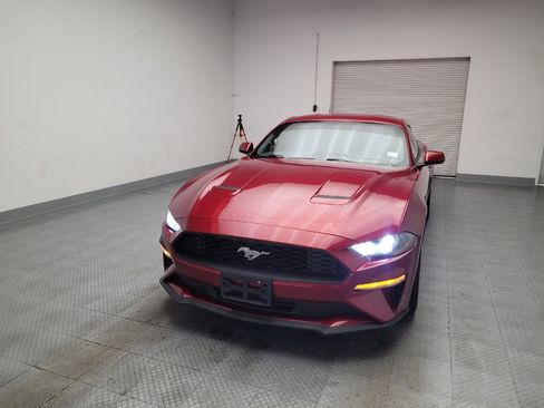Used 2019 Ford Mustang Coupe RWD image 15