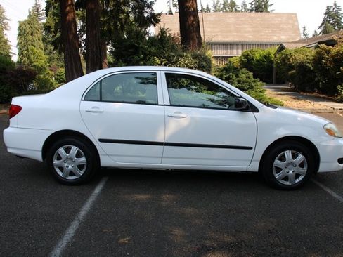 Used 2006 Toyota Corolla CE FWD image 11