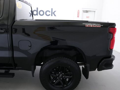 Used 2020 Chevrolet Silverado 1500 Custom Trail Boss w/ Custom Convenience Package image 5