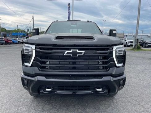 New 2026 Chevrolet Silverado 2500 High Country w/ High Country Premium Package AWD/4WD image 18