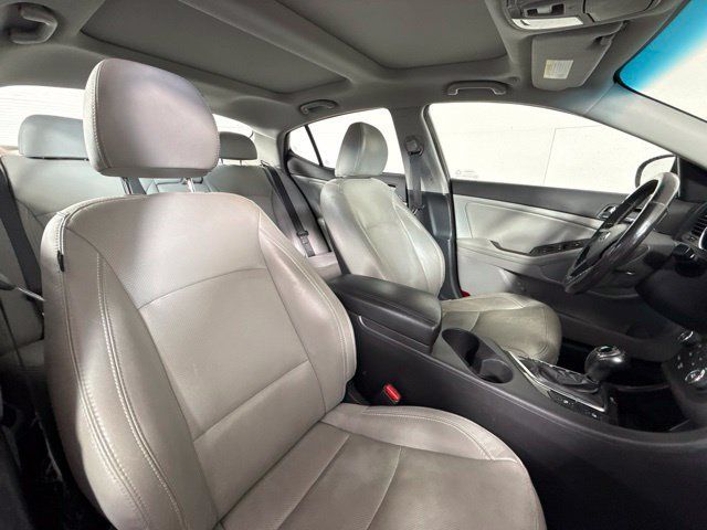 Used 2013 Kia Optima EX w/ Premium Pkg FWD image 34