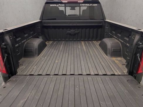 Used 2023 Chevrolet Silverado 1500 LT Trail Boss w/ LT Trail Boss Premium Package AWD/4WD image 22