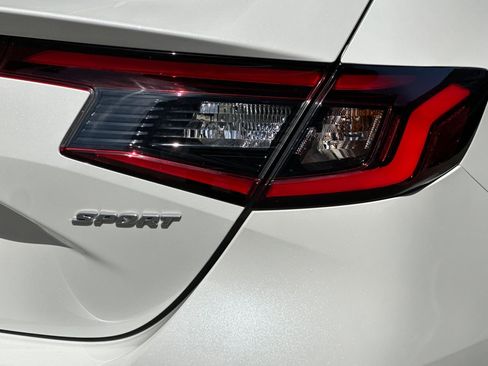 Used 2023 Honda Civic Sport image 25