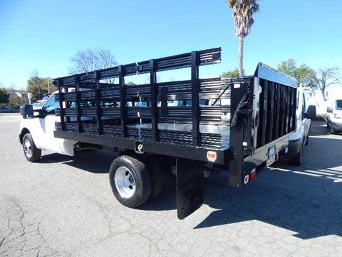 Used 2015 Ford F350 XL image 4