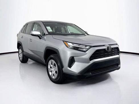 Used 2025 Toyota RAV4 LE FWD image 9