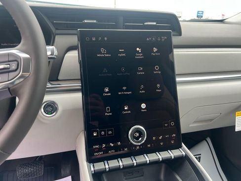 New 2026 GMC Terrain Denali w/ LPO, Floor Liner Package image 18