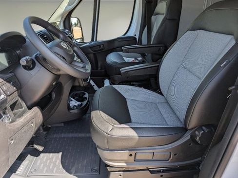 New 2024 RAM ProMaster 2500 w/ Quick Order Package 22H SLT+ image 17