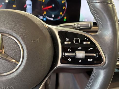 Used 2020 Mercedes-Benz GLE 350 4MATIC image 17