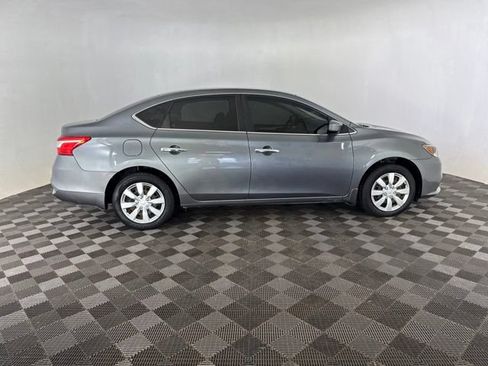 Used 2018 Nissan Sentra S FWD image 4