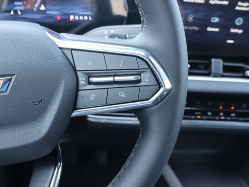 New 2027 Chevrolet Equinox LT w/ Safety and Technology Package AWD/4WD image 9